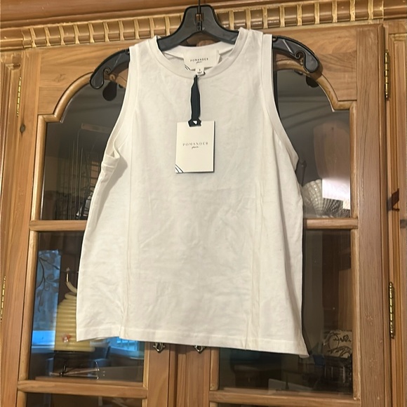 POMANDER PLACE

White Anthos Cotton Tank - Picture 6 of 10
